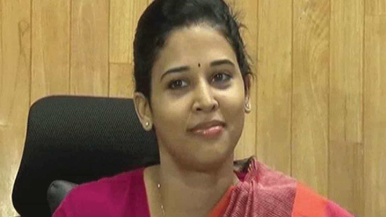 ಹಣಕಾಸು ಅವ್ಯವಹಾರ ಆರೋಪ: ರೋಹಿಣಿ ಸಿಂಧೂರಿ ವಿರುದ್ಧ ಇಲಾಖಾ ತನಿಖೆಗೆ ಆದೇಶಿಸಿದ ಕರ್ನಾಟಕ ಸರ್ಕಾರ