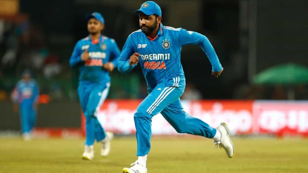 ಅಗ್ರಸ್ಥಾನದತ್ತ ಮುನ್ನುಗ್ಗುತ್ತಿರುವ ಟೀಮ್ ಇಂಡಿಯಾ ಅಗ್ರಸ್ಥಾನದತ್ತ ಮುನ್ನುಗ್ಗುತ್ತಿರುವ ಟೀಮ್ ಇಂಡಿಯಾ