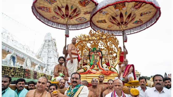 ತಿಮ್ಮಪ್ಪನಿಗೆ ಗರುಡ ಸೇವೆ: ಘಾಟ್ ರಸ್ತೆಯಲ್ಲಿ ದ್ವಿಚಕ್ರ ವಾಹನಗಳ ನಿಷೇಧ
