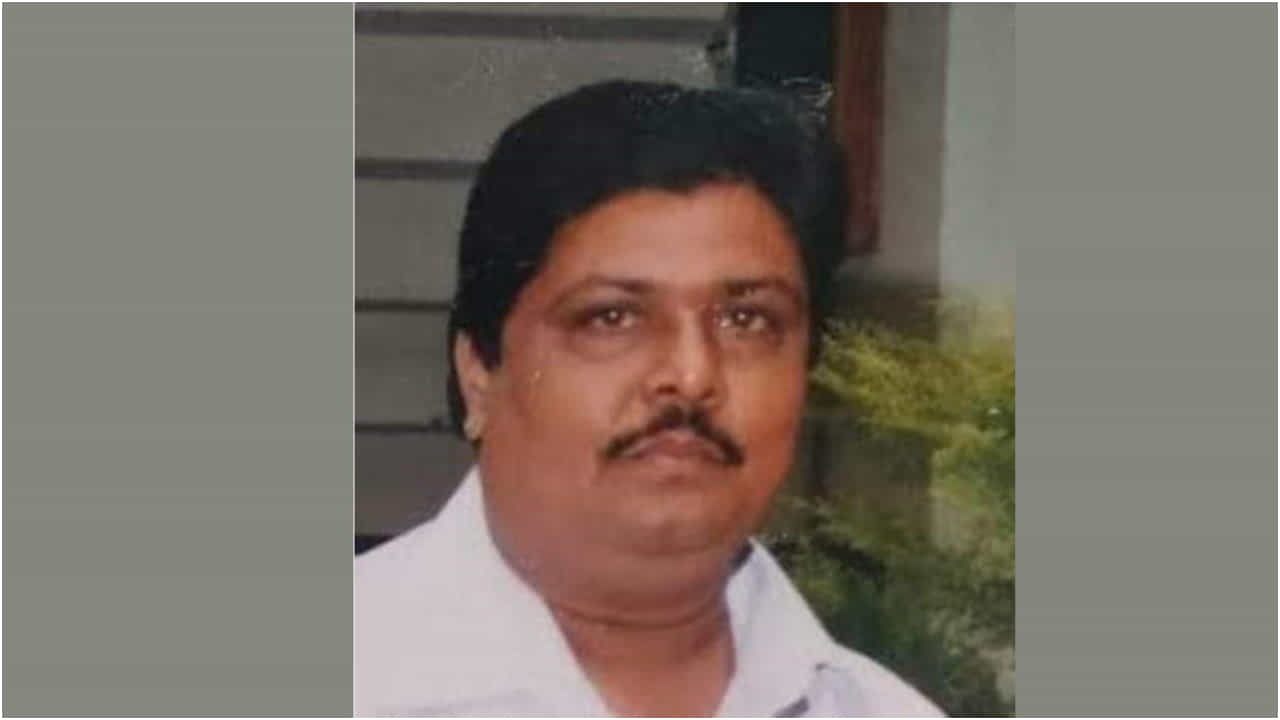 ವಿಷ್ಣುವರ್ಧನ್ ಒಡನಾಡಿ, ನಿರ್ದೇಶಕ ವಿಆರ್ ಭಾಸ್ಕರ್ ಅನಾರೋಗ್ಯದಿಂದ ನಿಧನ ವಿಷ್ಣುವರ್ಧನ್ ಒಡನಾಡಿ, ನಿರ್ದೇಶಕ ವಿಆರ್ ಭಾಸ್ಕರ್ ಅನಾರೋಗ್ಯದಿಂದ ನಿಧನ