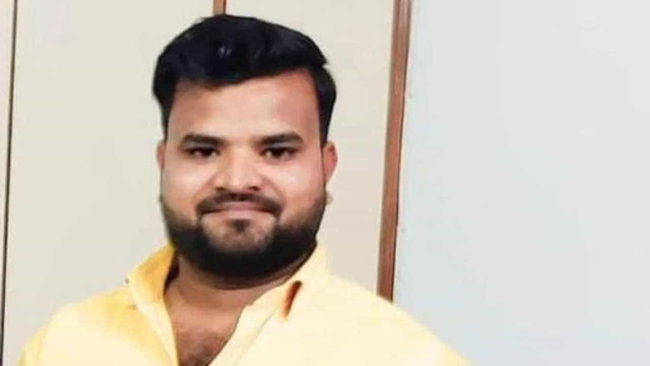 ಕೇಂದ್ರ ಸಚಿವ ಕೌಶಲ್ ಕಿಶೋರ್ ಮನೆಯಲ್ಲಿ ಗುಂಡಿನ ದಾಳಿ, ಮಗನ ಸ್ನೇಹಿತನ ಹತ್ಯೆ ಕೇಂದ್ರ ಸಚಿವ ಕೌಶಲ್ ಕಿಶೋರ್ ಮನೆಯಲ್ಲಿ ಗುಂಡಿನ ದಾಳಿ, ಮಗನ ಸ್ನೇಹಿತನ ಹತ್ಯೆ