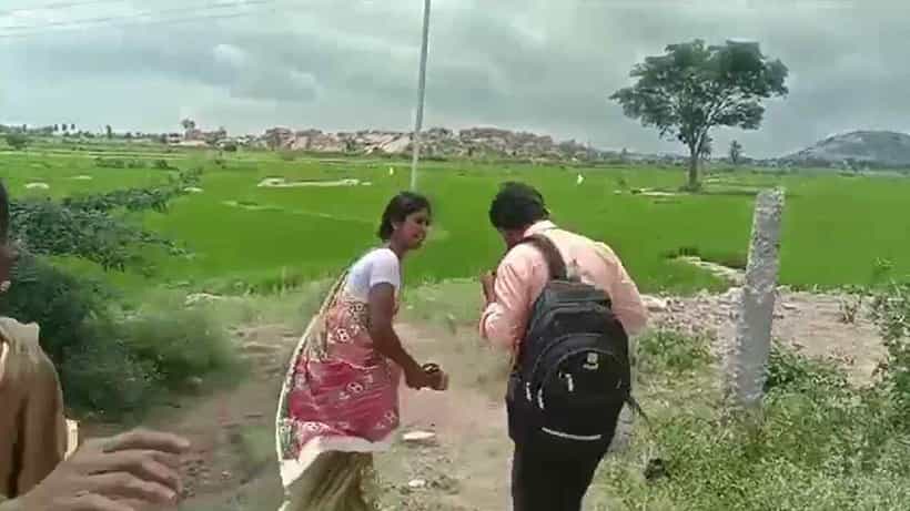 ಲೋನ್ ಕೊಡುವ ನೆಪದಲ್ಲಿ ಮಹಿಳೆ ಜೊತೆ ಅನುಚಿತ ವರ್ತನೆ, ಮೈಕ್ರೋಫೈನಾನ್ಸ್ ಸಿಬ್ಬಂದಿಗೆ ಥಳಿತ