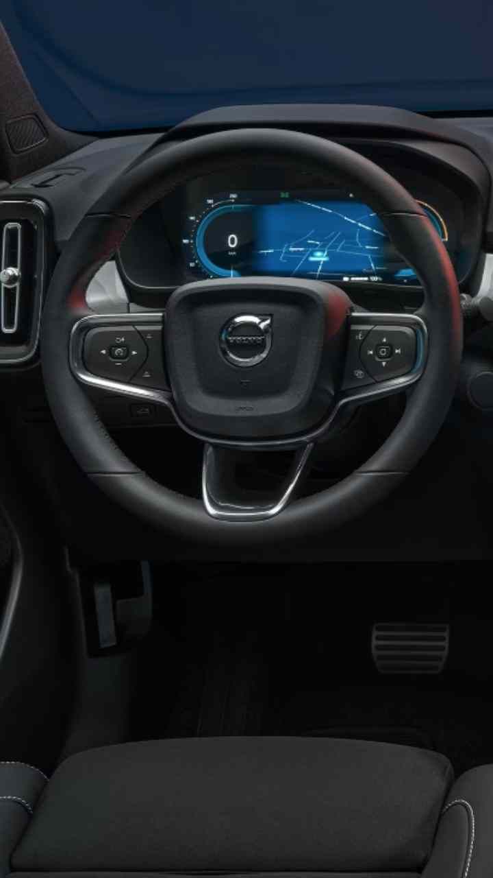 Volvo C40 Recharge (17)