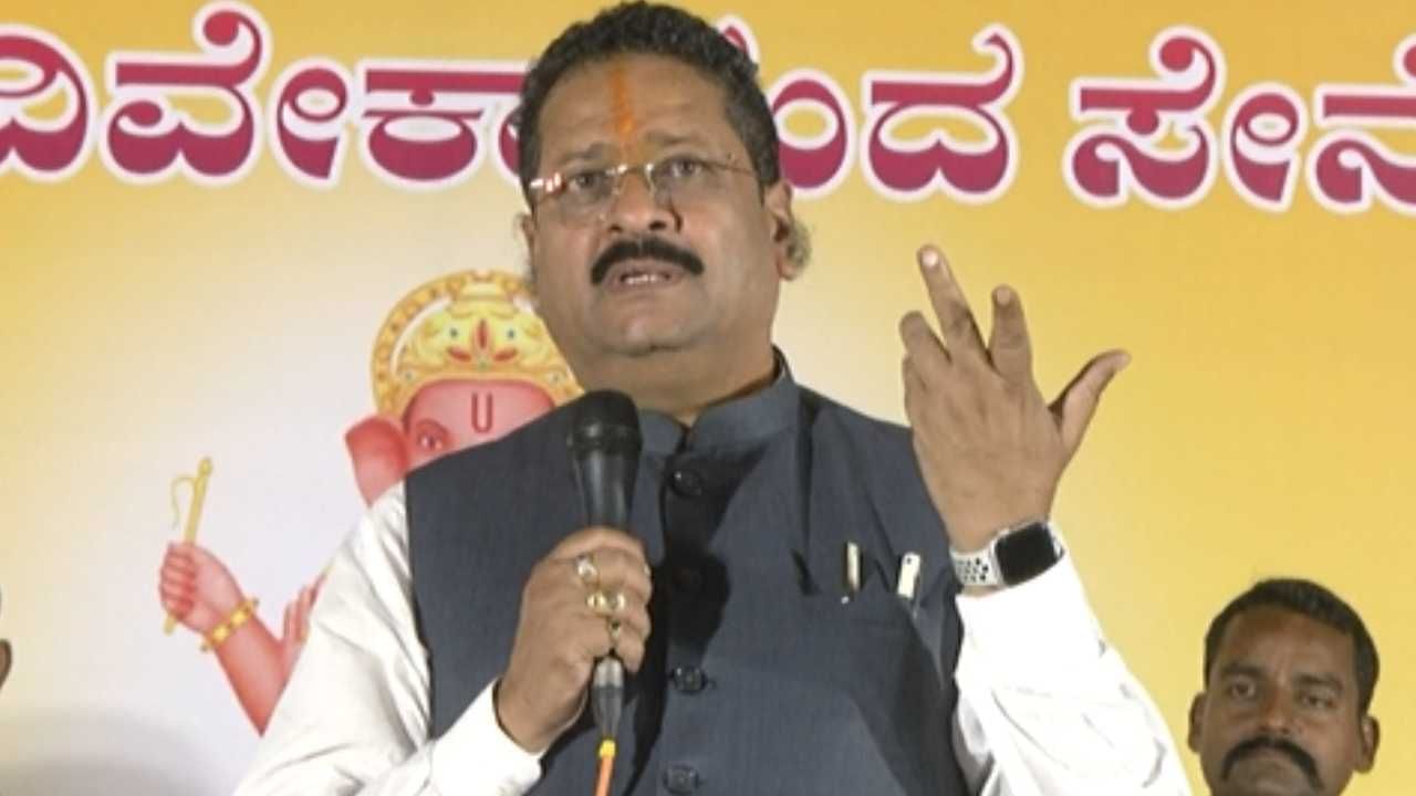 ರಾಜ್ಯದಲ್ಲಿ ಕಾಂಗ್ರೆಸ್ ಸರ್ಕಾರವಿಲ್ಲ, ತಾಲಿಬಾನ್ ಸರ್ಕಾರವಿದೆ: ಶಾಸಕ ಬಸನಗೌಡ ಪಾಟೀಲ್ ಯತ್ನಾಳ್ ಕಿಡಿ ರಾಜ್ಯದಲ್ಲಿ ಕಾಂಗ್ರೆಸ್ ಸರ್ಕಾರವಿಲ್ಲ, ತಾಲಿಬಾನ್ ಸರ್ಕಾರವಿದೆ: ಶಾಸಕ ಬಸನಗೌಡ ಪಾಟೀಲ್ ಯತ್ನಾಳ್ ಕಿಡಿ