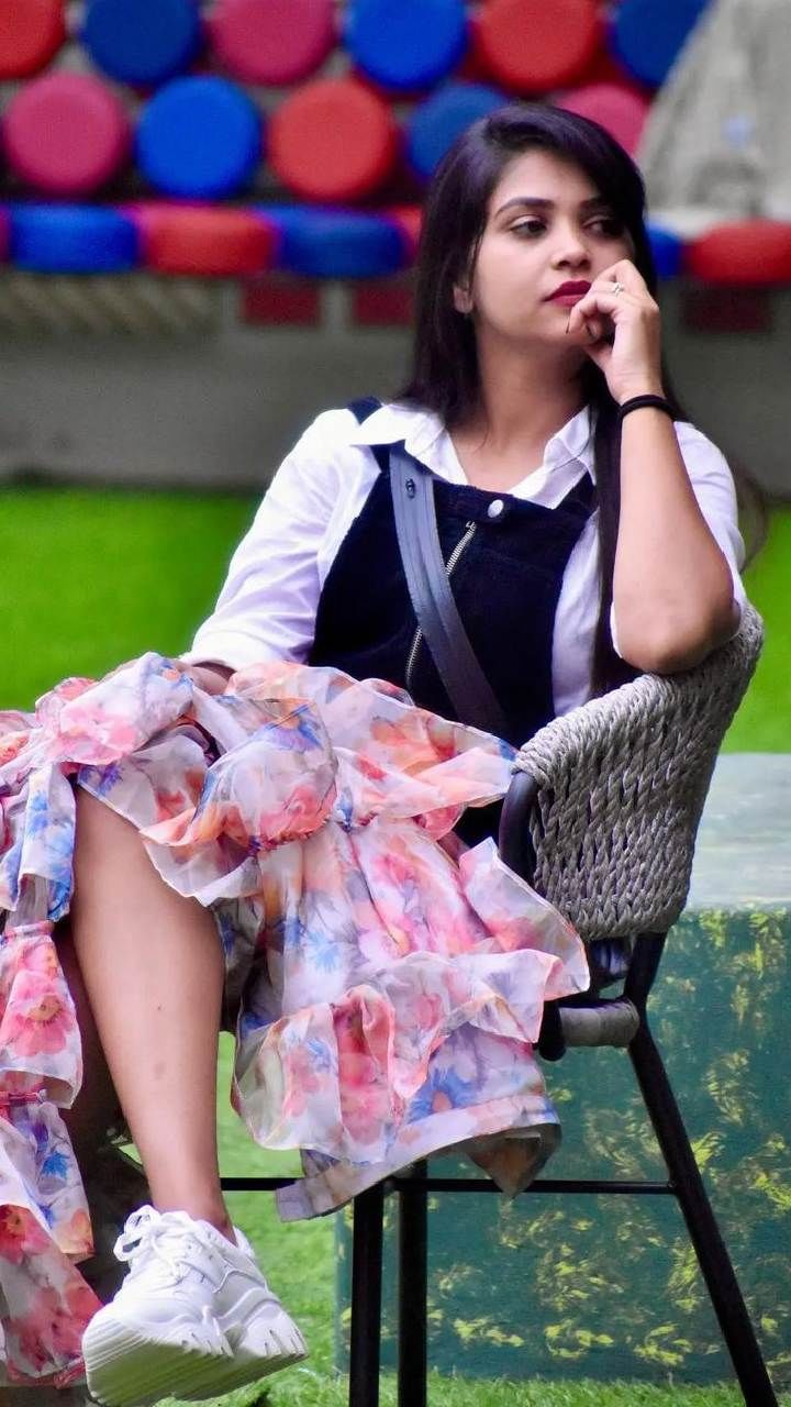 Amulya Gowda (5)