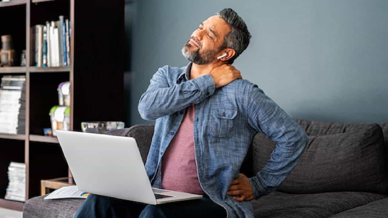 Back Pain: ಬೆನ್ನು ನೋವಿಗೆ ಸ್ಪ್ರೇ, ಮುಲಾಮು ಬಳಸದೇ 10 ಸೆಕೆಂಡುಗಳಲ್ಲಿ ಪರಿಹಾರ ಕಂಡುಕೊಳ್ಳಿ Back Pain: ಬೆನ್ನು ನೋವಿಗೆ ಸ್ಪ್ರೇ, ಮುಲಾಮು ಬಳಸದೇ 10 ಸೆಕೆಂಡುಗಳಲ್ಲಿ ಪರಿಹಾರ ಕಂಡುಕೊಳ್ಳಿ