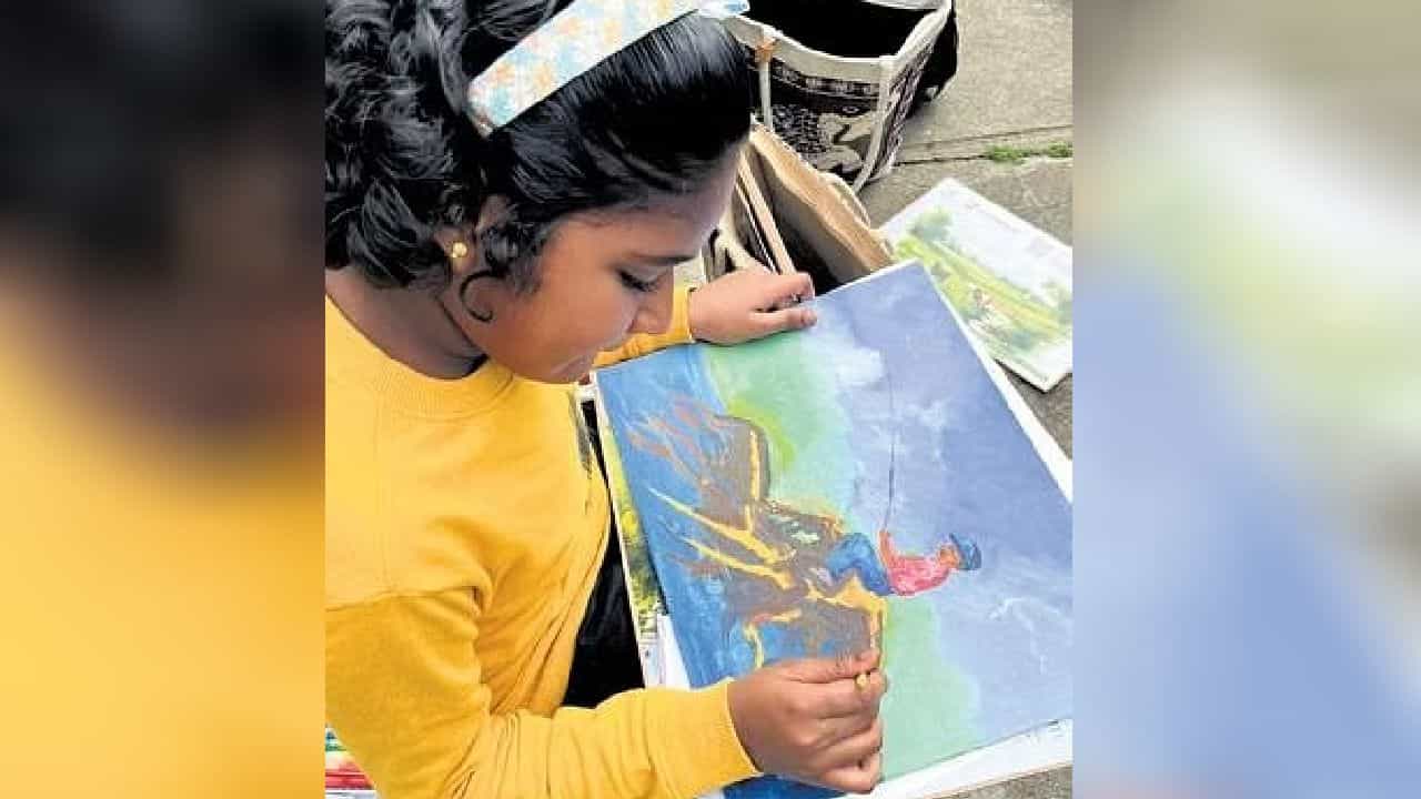 Art For All: ಸೇಂಟ್ ಜಾನ್ಸ್ ಕಾಲೇಜಿನಲ್ಲಿ ಚಿತ್ರಕಲಾ ಕೃತಿಗಳ ಉತ್ಸವ, 93 ವರ್ಷದ ಹಿರಿಯ ಭಾಗಿ