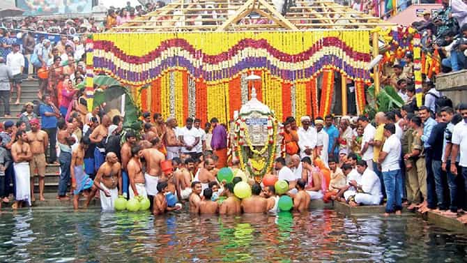 ಇಂದು ಹಳೇ ಸಂಸತ್​​​ ಭವನದ ಮುಂದೆ ಸಂಸದರ ಫೋಟೋಶೂಟ್