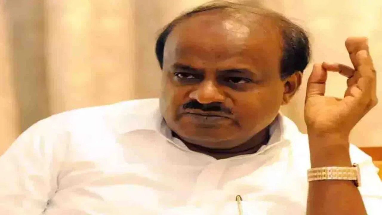 ನೈಸ್ ಅಕ್ರಮ, ರೈತರ ಭೂಮಿ ವಾಪಸ್ ಕೊಡಿಸದಿದ್ದರೆ ಸಿಂಗೂರು ಮಾದರಿ ಹೋರಾಟ; ಹೆಚ್ಡಿ ಕುಮಾರಸ್ವಾಮಿ ಎಚ್ಚರಿಕೆ ನೈಸ್ ಅಕ್ರಮ, ರೈತರ ಭೂಮಿ ವಾಪಸ್ ಕೊಡಿಸದಿದ್ದರೆ ಸಿಂಗೂರು ಮಾದರಿ ಹೋರಾಟ; ಹೆಚ್ಡಿ ಕುಮಾರಸ್ವಾಮಿ ಎಚ್ಚರಿಕೆ