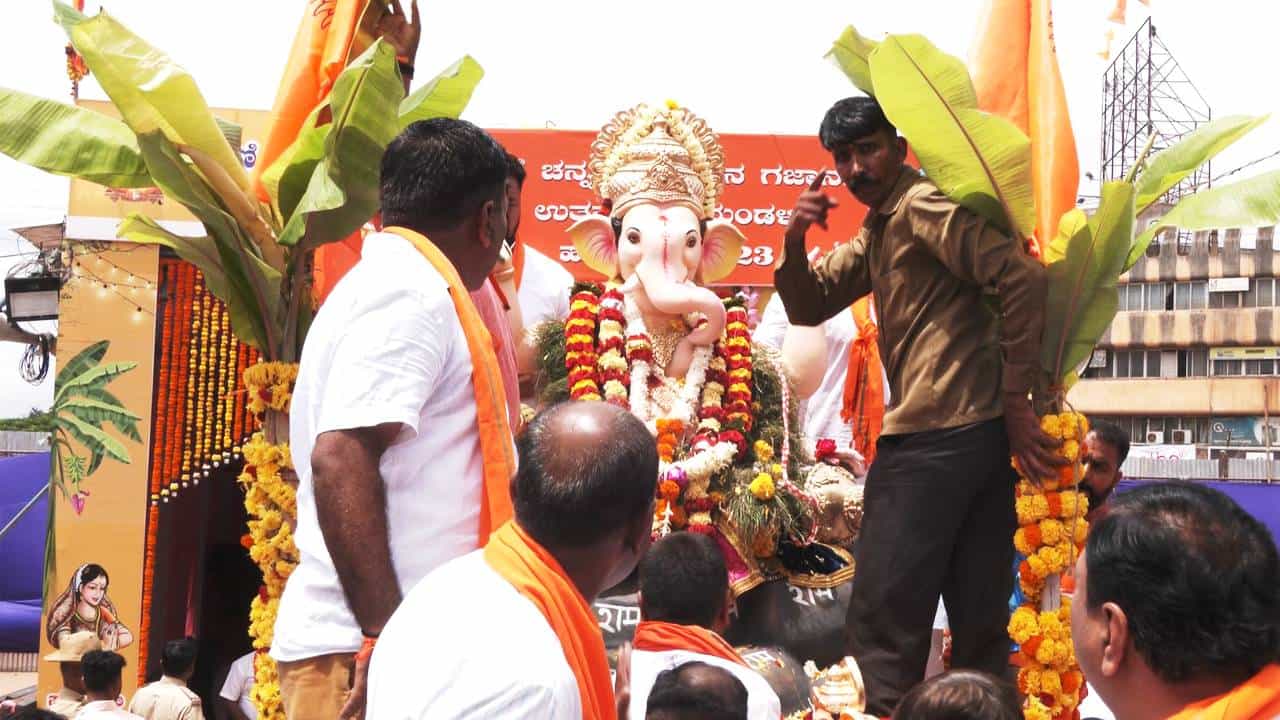 ಹುಬ್ಬಳ್ಳಿ ಈದ್ಗಾ ಮೈದಾನ ಗಣೇಶ ಮೂರ್ತಿ ಅದ್ದೂರಿ ವಿಸರ್ಜನೆ; ಇಲ್ಲಿದೆ ವಿವರ