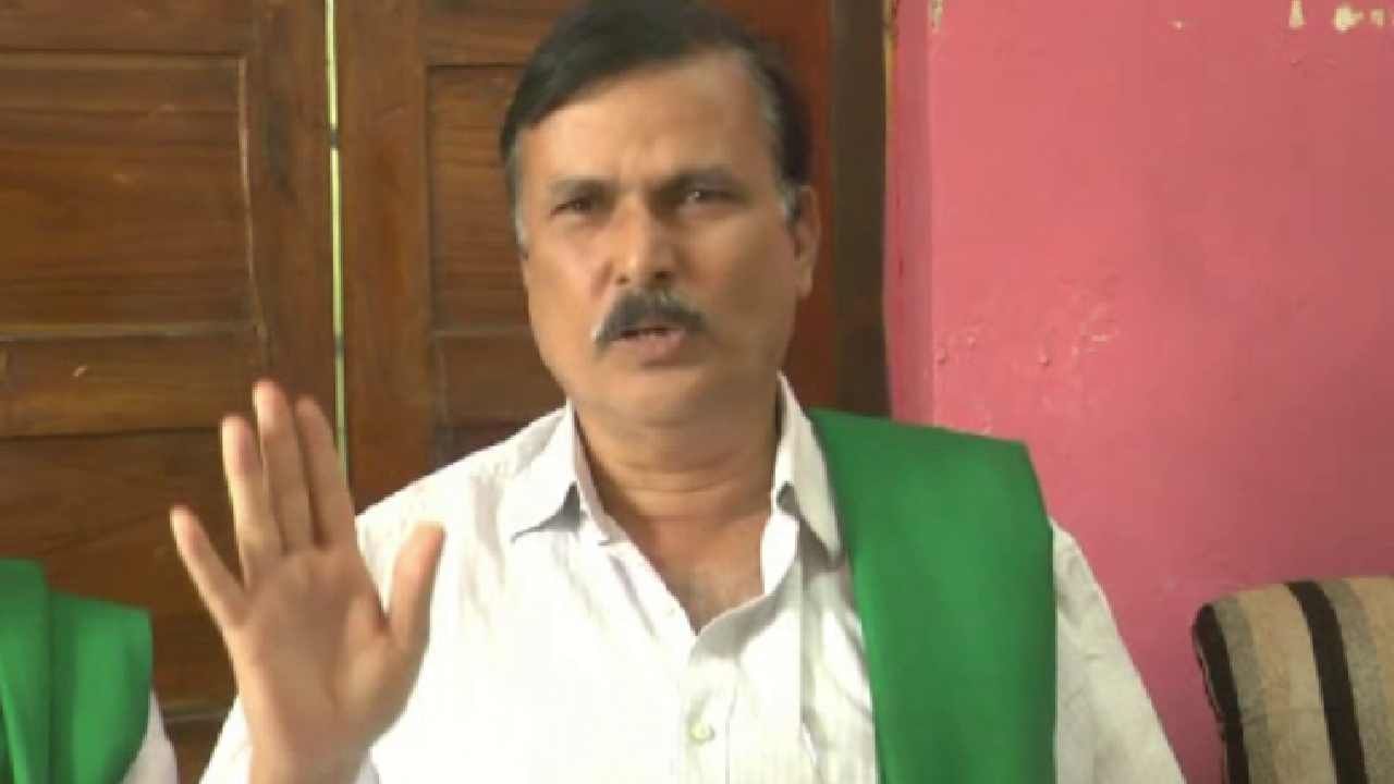 Cauvery Water Dispute:ಮಂಗಳವಾರ ಬೆಂಗಳೂರು ಸಂಪೂರ್ಣ ಬಂದ್, ಶಾಲಾ ಕಾಲೇಜುಗಳಿಗೆ ರಜೆ ನೀಡಿ ನಮ್ಮನ್ನು ಬೆಂಬಲಿಸಿ ಎಂದ ಕುರುಬೂರು ಶಾಂತಕುಮಾರ್ Cauvery Water Dispute:ಮಂಗಳವಾರ ಬೆಂಗಳೂರು ಸಂಪೂರ್ಣ ಬಂದ್, ಶಾಲಾ ಕಾಲೇಜುಗಳಿಗೆ ರಜೆ ನೀಡಿ ನಮ್ಮನ್ನು ಬೆಂಬಲಿಸಿ ಎಂದ ಕುರುಬೂರು ಶಾಂತಕುಮಾರ್