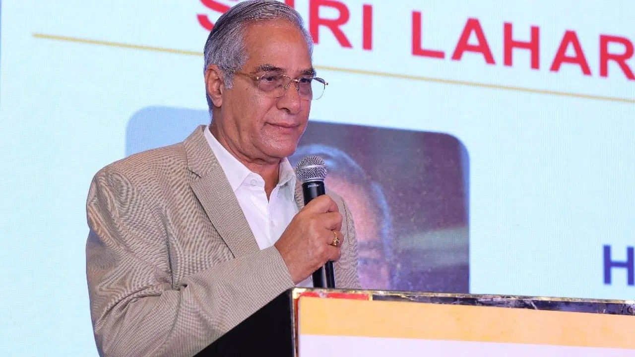 ಕಾವೇರಿ ವಿವಾದ: 48 ಗಂಟೆ ಕಾದರೂ ಬಿಜೆಪಿ ರಾಜ್ಯಸಭಾ ಸದಸ್ಯ ಲೆಹರ್ ಸಿಂಗ್ ಭೇಟಿಗೆ ಅವಕಾಶ ನೀಡದ ಸ್ಟಾಲಿನ್ ಕಾವೇರಿ ವಿವಾದ: 48 ಗಂಟೆ ಕಾದರೂ ಬಿಜೆಪಿ ರಾಜ್ಯಸಭಾ ಸದಸ್ಯ ಲೆಹರ್ ಸಿಂಗ್ ಭೇಟಿಗೆ ಅವಕಾಶ ನೀಡದ ಸ್ಟಾಲಿನ್