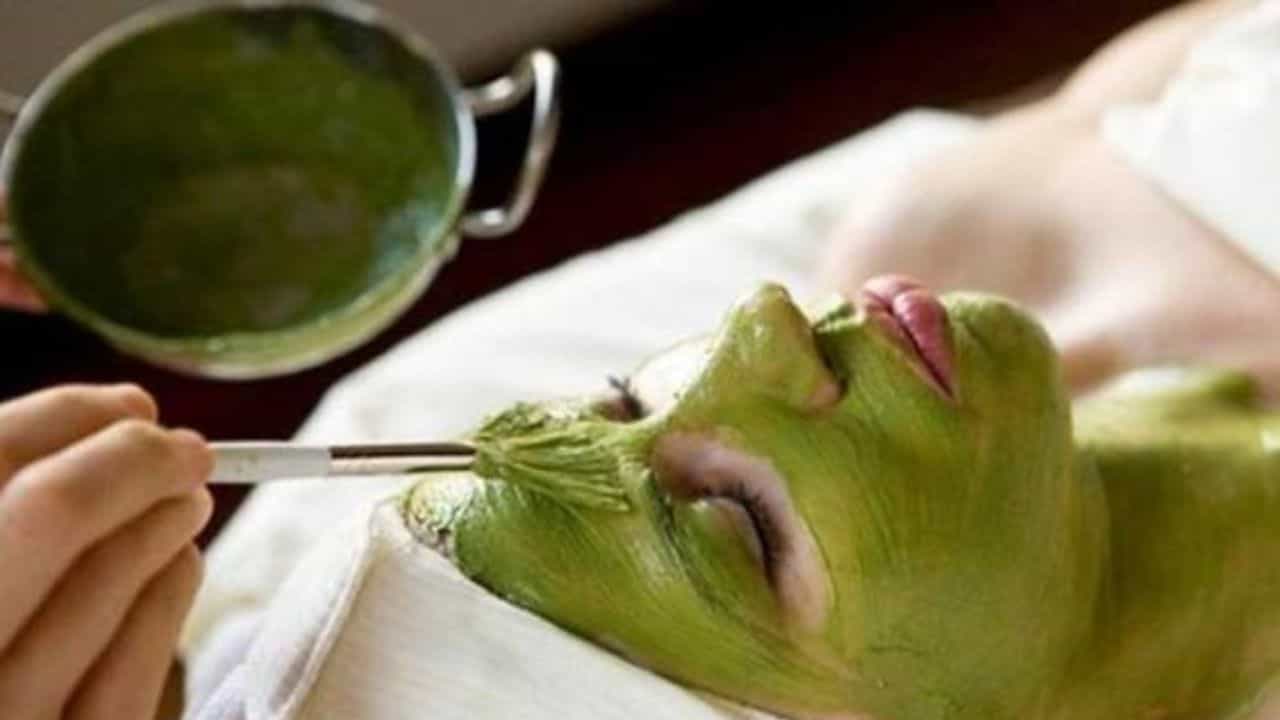 Ayurvedic Herbs For Skin: ತ್ವಚೆಯ ಆರೋಗ್ಯವನ್ನು ಕಾಪಾಡಿಕೊಳ್ಳಲು ಸಹಕಾರಿ ಈ ಆಯುರ್ವೇದ ಗಿಡಮೂಲಿಕೆಗಳು Ayurvedic Herbs For Skin: ತ್ವಚೆಯ ಆರೋಗ್ಯವನ್ನು ಕಾಪಾಡಿಕೊಳ್ಳಲು ಸಹಕಾರಿ ಈ ಆಯುರ್ವೇದ ಗಿಡಮೂಲಿಕೆಗಳು