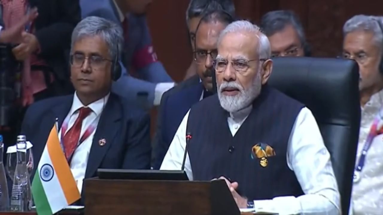 ಆಸಿಯಾನ್-ಭಾರತ ಸಹಕಾರವನ್ನು ಬಲಪಡಿಸಲು 12 ಅಂಶಗಳ ಯೋಜನೆ ಪ್ರಸ್ತಾಪಿಸಿದ ಮೋದಿ ಆಸಿಯಾನ್-ಭಾರತ ಸಹಕಾರವನ್ನು ಬಲಪಡಿಸಲು 12 ಅಂಶಗಳ ಯೋಜನೆ ಪ್ರಸ್ತಾಪಿಸಿದ ಮೋದಿ