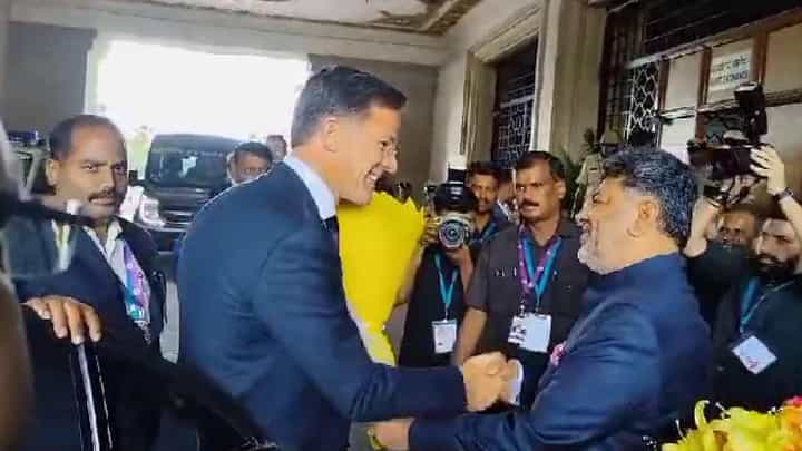 Mark Rutte: ವಿಧಾನಸೌಧಕ್ಕೆ ನೆದರ್ಲ್ಯಾಂಡ್ ಪ್ರಧಾನಮಂತ್ರಿ ಮಾರ್ಕ್ ರುಟ್ಟೆ ಭೇಟಿ Mark Rutte: ವಿಧಾನಸೌಧಕ್ಕೆ ನೆದರ್ಲ್ಯಾಂಡ್ ಪ್ರಧಾನಮಂತ್ರಿ ಮಾರ್ಕ್ ರುಟ್ಟೆ ಭೇಟಿ