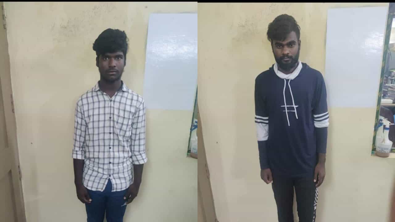 ಚಿಕ್ಕಬಳ್ಳಾಪುರ: ಮೋಜು-ಮಸ್ತಿಗಾಗಿ ರೈತರ ನಿದ್ದೆ ಕೆಡೆಸಿದ್ದ ದಾಳಿಂಬೆ ಕಳ್ಳರು, ಟಿವಿ9 ಡಿಜಿಟಲ್ ವರದಿಯಿಂದ ಎಚ್ಚೆತ್ತ ಪೊಲೀಸರು! ಚಿಕ್ಕಬಳ್ಳಾಪುರ: ಮೋಜು-ಮಸ್ತಿಗಾಗಿ ರೈತರ ನಿದ್ದೆ ಕೆಡೆಸಿದ್ದ ದಾಳಿಂಬೆ ಕಳ್ಳರು, ಟಿವಿ9 ಡಿಜಿಟಲ್ ವರದಿಯಿಂದ ಎಚ್ಚೆತ್ತ ಪೊಲೀಸರು!