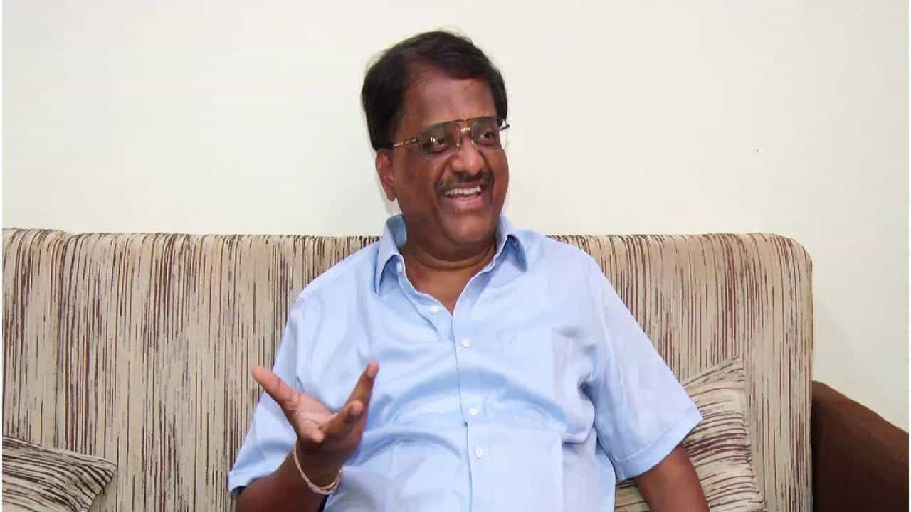 ಹುಬ್ಬಳ್ಳಿ: ಮತ್ತೆ ಬಿಜೆಪಿ ಎಂಎಲ್ಸಿ ಪ್ರದೀಪ್ ಶೆಟ್ಟರ್ ಕಡೆಗಣನೆ; ಶಾಸಕರ ಕಾರ್ಯಾಲಯ ಉದ್ಘಾಟನಾ ಪೋಸ್ಟರ್ನಲ್ಲಿ ಫೋಟೋ ಮಿಸ್ ಹುಬ್ಬಳ್ಳಿ: ಮತ್ತೆ ಬಿಜೆಪಿ ಎಂಎಲ್ಸಿ ಪ್ರದೀಪ್ ಶೆಟ್ಟರ್ ಕಡೆಗಣನೆ; ಶಾಸಕರ ಕಾರ್ಯಾಲಯ ಉದ್ಘಾಟನಾ ಪೋಸ್ಟರ್ನಲ್ಲಿ ಫೋಟೋ ಮಿಸ್