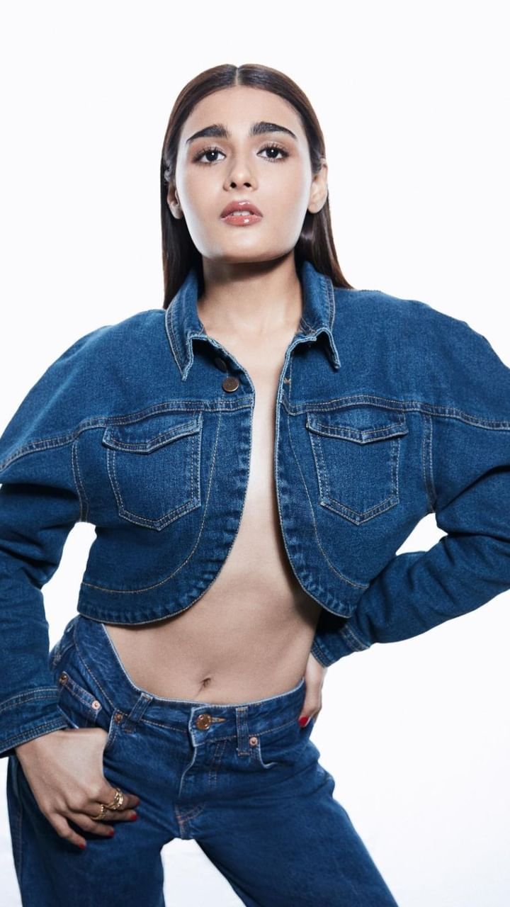 Shalini Pandey (2)