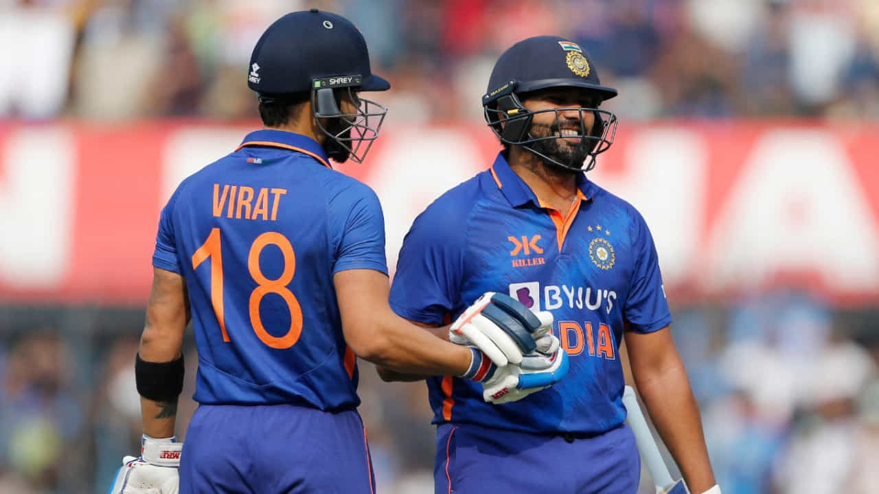 IND vs PAK: ಪ್ರೇಮದಾಸ ಮೈದಾನದಲ್ಲಿ ಭಾರತವೇ ಬೆಸ್ಟ್; ಇಲ್ಲಿ ರೋಹಿತ್- ಕೊಹ್ಲಿ ಆಟ ಹೇಗಿದೆ ಗೊತ್ತಾ? IND vs PAK: ಪ್ರೇಮದಾಸ ಮೈದಾನದಲ್ಲಿ ಭಾರತವೇ ಬೆಸ್ಟ್; ಇಲ್ಲಿ ರೋಹಿತ್- ಕೊಹ್ಲಿ ಆಟ ಹೇಗಿದೆ ಗೊತ್ತಾ?