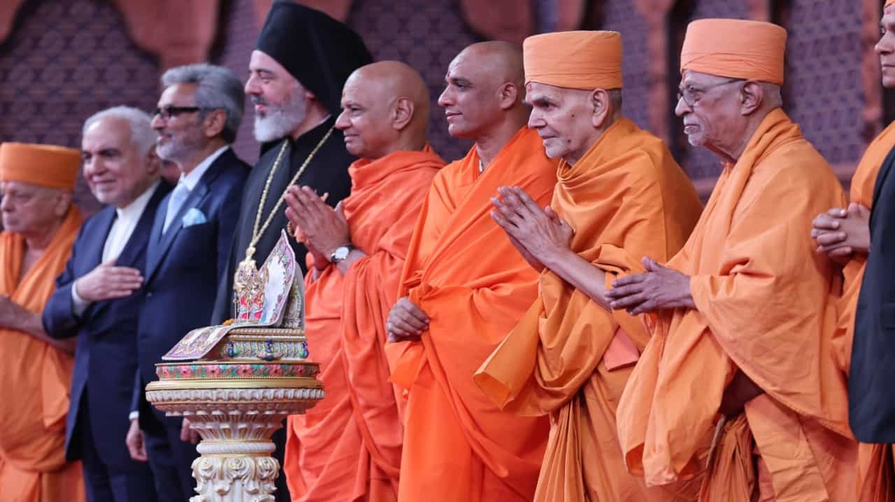 ಅಮೆರಿಕದ ಅಕ್ಷರಧಾಮ ದೇವಾಲಯದಲ್ಲಿ ಅಂತರ್-ಧರ್ಮೀಯ ಸಾಮರಸ್ಯ ದಿನಾಚರಣೆ ಅಮೆರಿಕದ ಅಕ್ಷರಧಾಮ ದೇವಾಲಯದಲ್ಲಿ ಅಂತರ್-ಧರ್ಮೀಯ ಸಾಮರಸ್ಯ ದಿನಾಚರಣೆ