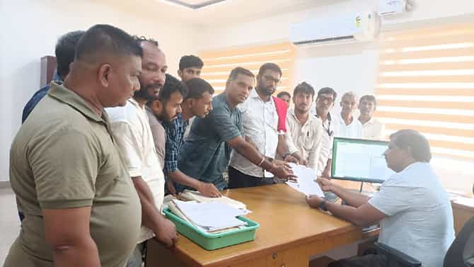 ಮಂಗಳಾದೇವಿಯ ನವರಾತ್ರಿ ಉತ್ಸವದಂದು ಮುಸ್ಲಿಮರ ವ್ಯಾಪಾರಕ್ಕೆ ನಿರ್ಬಂಧ