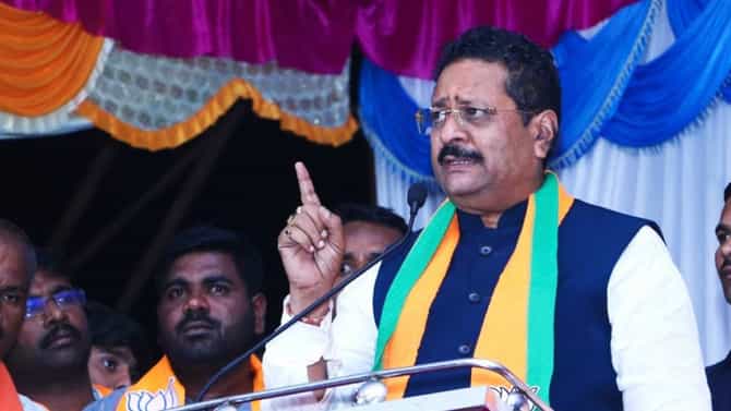 ರಾಜ್ಯದಲ್ಲಿ ಹಿಂದೂಗಳನ್ನು ರಕ್ಷಿಸುವುದು ಯಾರು ಎಂಬ ಪ್ರಶ್ನೆಯಿದೆ; ಯತ್ನಾಳ್