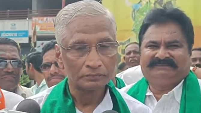 ವಿದ್ಯುತ್ ಪೂರೈಕೆ ಆಗ್ರಹಿಸಿ ಪ್ರತಿಭಟನೆ:ಸರ್ಕಾರಕ್ಕೆ ಮಾಜಿ ಶಾಸಕ ಎಚ್ಚರಿಕೆ