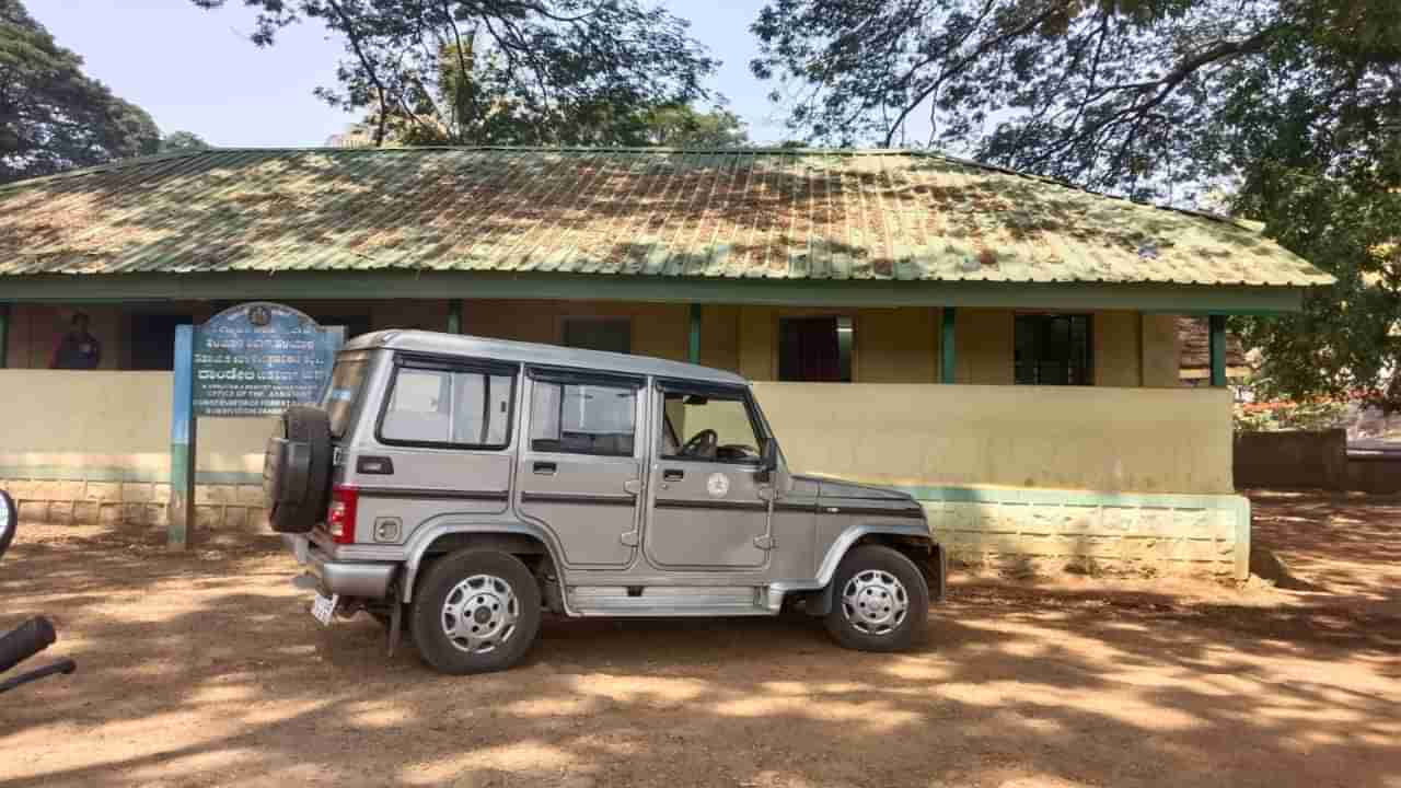 ಕಾರವಾರ: ಜೊಯಿಡಾದಲ್ಲಿ ಜಿಂಕೆಯ ಕೊಂಬುಗಳ ವಶ, ಓರ್ವನ ಬಂಧನ