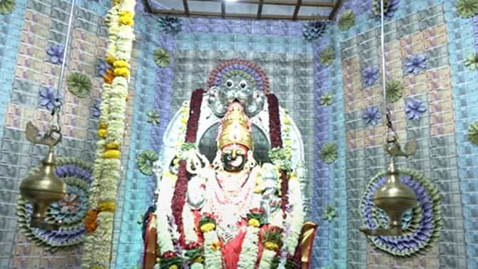 ಜಗದಂಬಾಗೆ ನೋಟಿನ ಅಲಂಕಾರ: ಬರೋಬ್ಬರಿ 8 ಲಕ್ಷ ಅಧಿಕ ಕರೆನ್ಸಿಗಳಿಂದ ಸಿಂಗಾರ