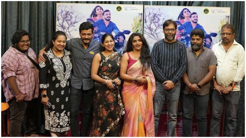 ಫ್ಯಾನ್ಸ್ ಕೈಯಿಂದ ‘ಅರ್ದಂಬರ್ಧ ಪ್ರೇಮಕಥೆ’ ಹಾಡು ಬಿಡುಗಡೆ; ‘ಹುಚ್ಚು ಮನಸ ಹುಡುಗಿ..’ ಅಂತಿದ್ದಾರೆ ಅರವಿಂದ್ ಕೆ.ಪಿ.