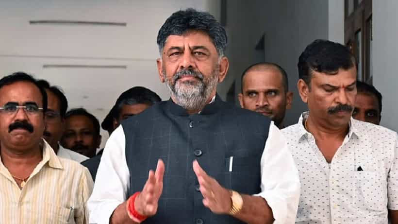 ರಾಜ್ಯಾದ್ಯಂತ ಇರುವ ಪಟಾಕಿ ಅಂಗಡಿ ಪರಿಶೀಲನೆಗೆ ಡಿಕೆ ಶಿವಕುಮಾರ್ ಸೂಚನೆ