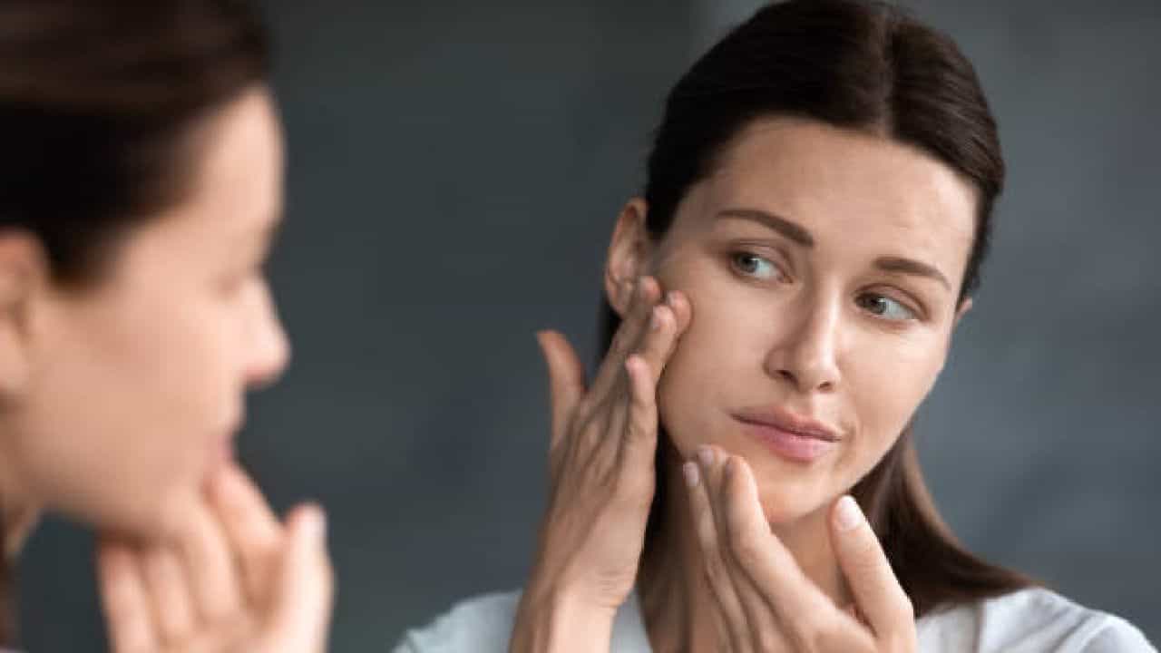 Beauty Tips: ಮುಖದ ಮೊಡವೆಯ ಕಲೆ ಹೋಗಲಾಡಿಸಲು ಇಲ್ಲಿದೆ ಸುಲಭ ಉಪಾಯ Beauty Tips: ಮುಖದ ಮೊಡವೆಯ ಕಲೆ ಹೋಗಲಾಡಿಸಲು ಇಲ್ಲಿದೆ ಸುಲಭ ಉಪಾಯ
