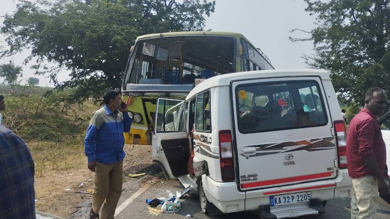 Gadag News: ಸರ್ಕಾರಿ ಬಸ್ -ಟಾಟಾ ಸುಮೋ ನಡುವೆ ಭೀಕರ ಅಪಘಾತ, ಐವರು ದುರ್ಮರಣ