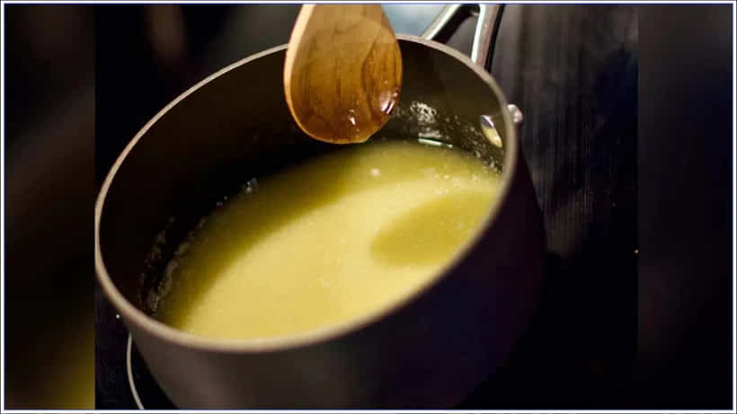 Desi Ghee Side Effects: ದೇಸಿ ತುಪ್ಪ ಅಧಿಕವಾಗಿ ಸೇವಿಸುವುದು ಹಾನಿಕಾರಕವೇ? ತಜ್ಞರು ಏನನ್ನುತ್ತಾರೆ ಗೊತ್ತಾ?