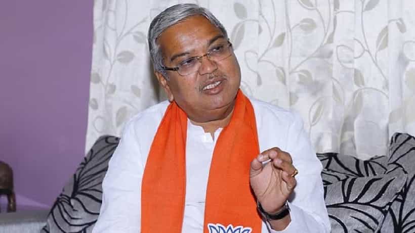ಜನರೇ ಈ ಸರ್ಕಾರವನ್ನು ಹುಚ್ಚ ನಾಯಿಗೆ ಕಲ್ಲು ಹೊಡೆದು ಸಾಯಿಸಿದಂತೆ ಸಾಯಿಸ್ತಾರೆ: ಕಾಂಗ್ರೆಸ್ ವಿರುದ್ಧ ಗೋವಿಂದ ಕಾರಜೋಳ ವಾಗ್ದಾಳಿ