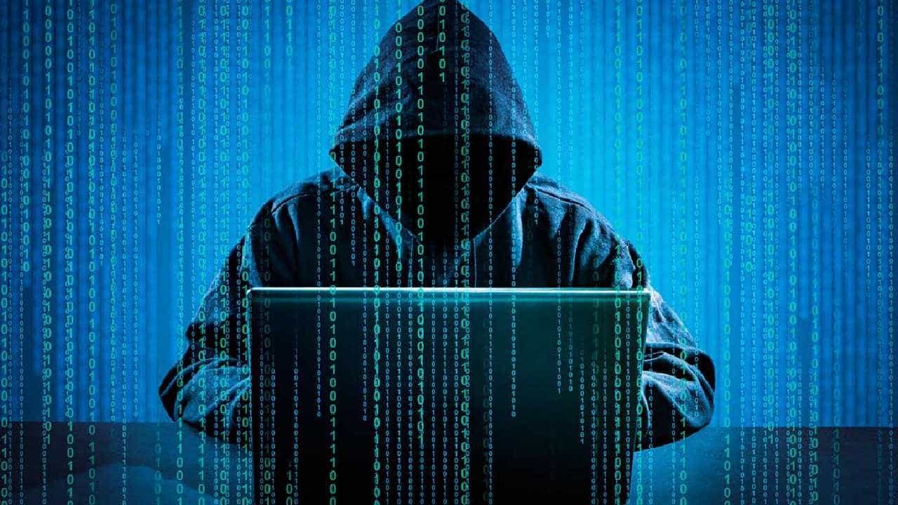 Bitcoin Case: ಬಿಟ್ ಕಾಯಿನ್ ಹಗರಣದ ತನಿಖೆ ವೇಳೆ ಸಿಕ್ಕಿಬಿದ್ದ ನಟೋರಿಯಸ್ ಹ್ಯಾಕರ್ Bitcoin Case: ಬಿಟ್ ಕಾಯಿನ್ ಹಗರಣದ ತನಿಖೆ ವೇಳೆ ಸಿಕ್ಕಿಬಿದ್ದ ನಟೋರಿಯಸ್ ಹ್ಯಾಕರ್