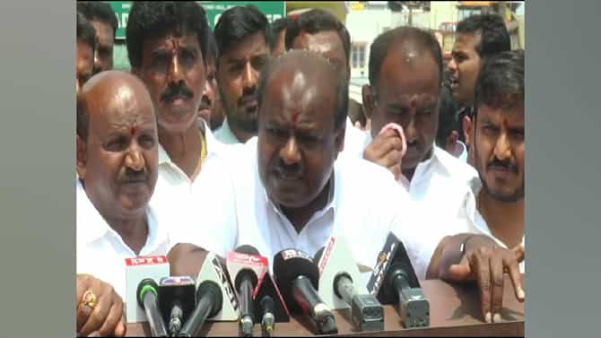 IT ದಾಳಿ ವೇಳೆ ‌ಸಿಕ್ಕಿರುವ ಹಣ SST ಟ್ಯಾಕ್ಸ್​​ಗೆ ಸೇರಿದ್ದು; ಕುಮಾರಸ್ವಾಮಿ