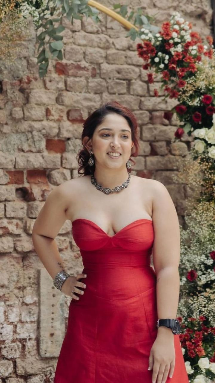 Ira Khan (2)