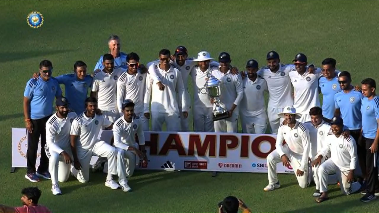 Irani Trophy 2023: 79 ರನ್‌ಗಳಿಗೆ ಸೌರಾಷ್ಟ್ರ ಆಲೌಟ್; ಇರಾನಿ ಕಪ್ ಎತ್ತಿ ಹಿಡಿದ ಶೇಷ ಭಾರತ..!