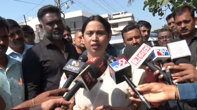 ಹುಲಿ ಉಗುರು ವಿವಾದ: ನನ್ನ ಪುತ್ರ ಧರಿಸಿರುವುದು ​​ಪ್ಲಾಸ್ಟಿಕ್ ಹುಲಿ ಉಗುರು
