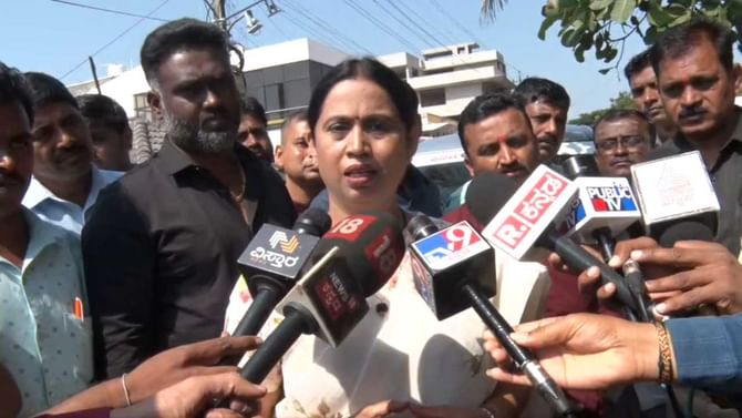 ಹುಲಿ ಉಗುರು ವಿವಾದ: ನನ್ನ ಪುತ್ರ ಧರಿಸಿರುವುದು ​​ಪ್ಲಾಸ್ಟಿಕ್ ಹುಲಿ ಉಗುರು