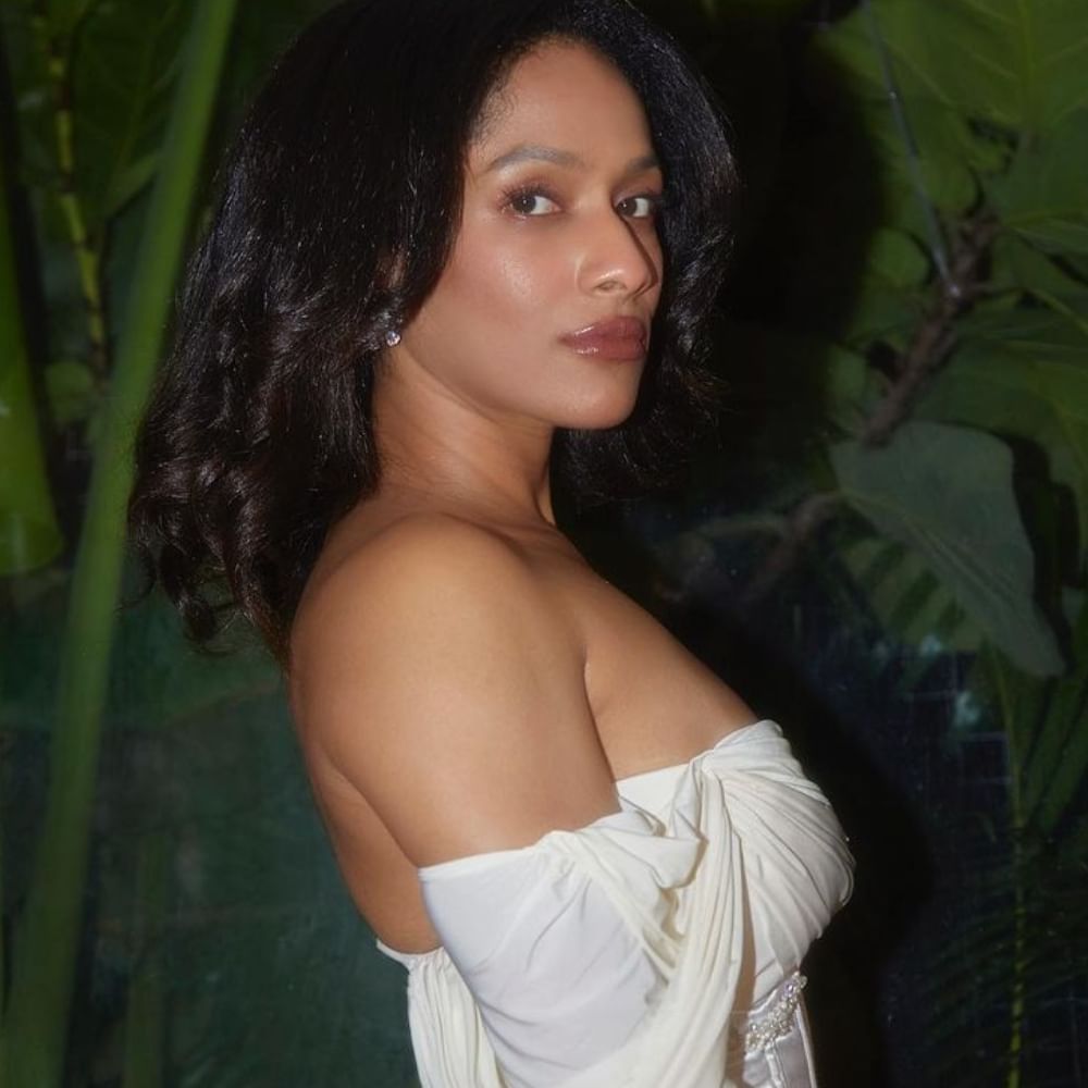 ವೆಸ್ಟ್ ಇಂಡೀಸ್ನ ಖ್ಯಾತ ಕ್ರಿಕೆಟಿಗ ವಿವಿಯನ್ ರಿಚರ್ಡ್ಸ್ ಪುತ್ರಿ ಮಸಾಬಾ ಬಾಲಿವುಡ್ನ ಜನಪ್ರಿಯ ಸೆಲೆಬ್ರಿಟಿ