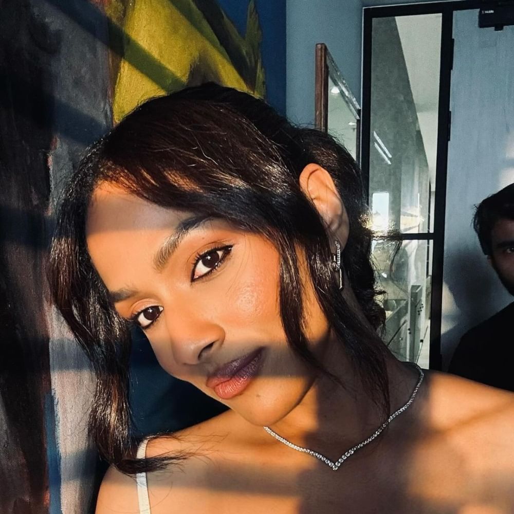 ಮಸಾಬಾ ಬಾಲಿವುಡ್​ನ ಜನಪ್ರಿಯ ಫ್ಯಾಷನ್ ಡಿಸೈನರ್​ಗಳಲ್ಲಿ ಒಬ್ಬರು.