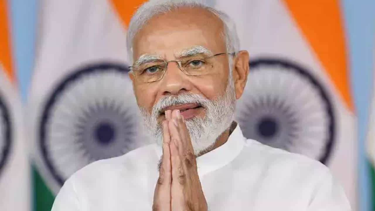 ಪ್ರಧಾನಿ ಮೋದಿಯಿಂದ ಮಹಾರಾಷ್ಟ್ರ, ಗೋವಾ ಪ್ರವಾಸ: ಬೃಹತ್ ಯೋಜನೆಗಳು, ರಾಷ್ಟ್ರೀಯ ಕ್ರೀಡಾಕೂಟಕ್ಕೆ ಚಾಲನೆ, ಇಲ್ಲಿದೆ ಸಂಪೂರ್ಣ ವಿವರ ಪ್ರಧಾನಿ ಮೋದಿಯಿಂದ ಮಹಾರಾಷ್ಟ್ರ, ಗೋವಾ ಪ್ರವಾಸ: ಬೃಹತ್ ಯೋಜನೆಗಳು, ರಾಷ್ಟ್ರೀಯ ಕ್ರೀಡಾಕೂಟಕ್ಕೆ ಚಾಲನೆ, ಇಲ್ಲಿದೆ ಸಂಪೂರ್ಣ ವಿವರ