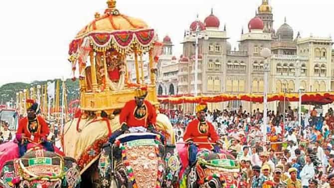 ವಿಶ್ವವಿಖ್ಯಾತ ಮೈಸೂರು ದಸರಾ ಜಂಬೂಸವಾರಿಗೆ ಕ್ಷಣಗಣನೆ