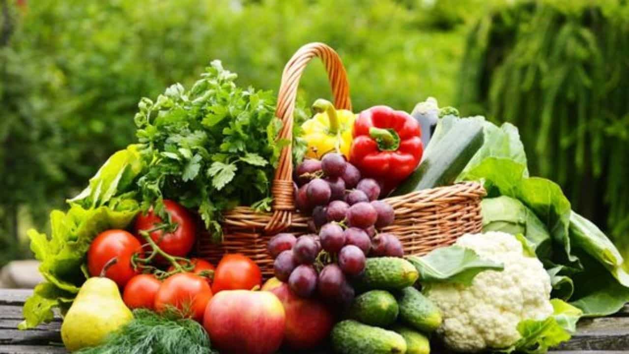 Energy Boosting Foods: ಆಯಾಸ ಹೋಗಲಾಡಿಸಲು, ಶಕ್ತಿಯುತವಾಗಿರಲು ಈ ಆಹಾರಗಳನ್ನು ಸೇವಿಸಿ Energy Boosting Foods: ಆಯಾಸ ಹೋಗಲಾಡಿಸಲು, ಶಕ್ತಿಯುತವಾಗಿರಲು ಈ ಆಹಾರಗಳನ್ನು ಸೇವಿಸಿ