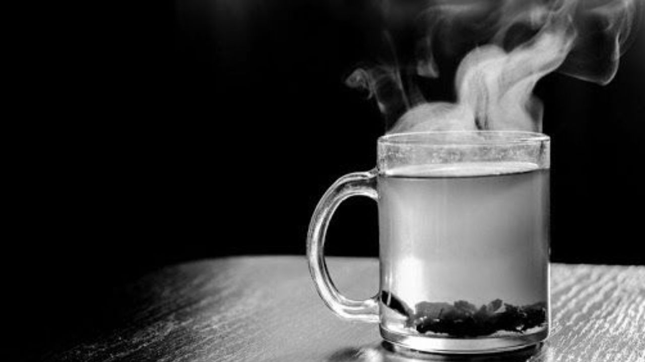 Weight Loss Drink: ತೂಕನಷ್ಟಕ್ಕೆ ರಾತ್ರಿ ಮಲಗುವ ಮುನ್ನ ಬಿಸಿ ನೀರಿಗೆ ದಾಲ್ಚಿನ್ನಿ ಹಾಕಿ ಕುಡಿಯಿರಿ Weight Loss Drink: ತೂಕನಷ್ಟಕ್ಕೆ ರಾತ್ರಿ ಮಲಗುವ ಮುನ್ನ ಬಿಸಿ ನೀರಿಗೆ ದಾಲ್ಚಿನ್ನಿ ಹಾಕಿ ಕುಡಿಯಿರಿ
