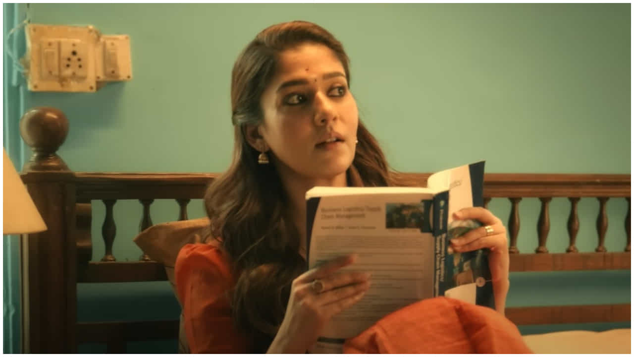 Nayanthara: ‘ಅನ್ನಪೂರ್ಣಿ’ ಟೀಸರ್ ಬಿಡುಗಡೆ; ಇದು ನಯನತಾರಾ ನಟನೆಯ 75ನೇ ಸಿನಿಮಾ Nayanthara: ‘ಅನ್ನಪೂರ್ಣಿ’ ಟೀಸರ್ ಬಿಡುಗಡೆ; ಇದು ನಯನತಾರಾ ನಟನೆಯ 75ನೇ ಸಿನಿಮಾ