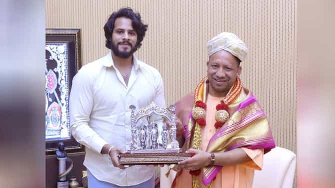 ಉತ್ತರ ಪ್ರದೇಶ ಸಿಎಂ ಯೋಗಿ ಆದಿತ್ಯನಾಥ್​ ಭೇಟಿಯಾದ ನಿಖಿಲ್