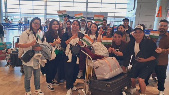 ಆಪರೇಷನ್ ಅಜಯ್: ಇಸ್ರೇಲ್ನಿಂದ 286 ಪ್ರಯಾಣಿಕರನ್ನು ಕರೆ ತರಲಿದೆ 5ನೇ ವಿಮಾನ ಆಪರೇಷನ್ ಅಜಯ್: ಇಸ್ರೇಲ್ನಿಂದ 286 ಪ್ರಯಾಣಿಕರನ್ನು ಕರೆ ತರಲಿದೆ 5ನೇ ವಿಮಾನ